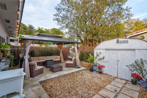 Купить виллу или дом в Пальметто-Бей, Флорида 2 спальни, 93.18м2, № 1956325 - фото 21