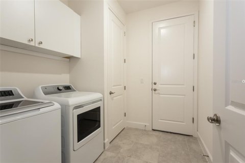 Villa ou maison à louer à Daytona Beach, Floride: 3 chambres, 181.35 m2 № 2387398 - photo 24