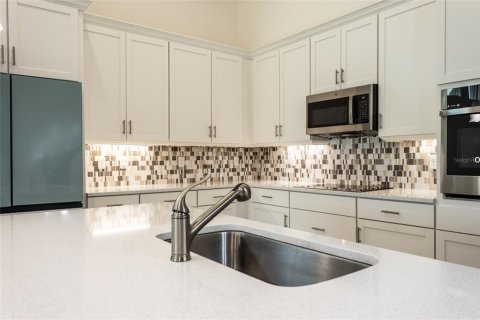 Villa ou maison à louer à Daytona Beach, Floride: 3 chambres, 181.35 m2 № 2387398 - photo 9