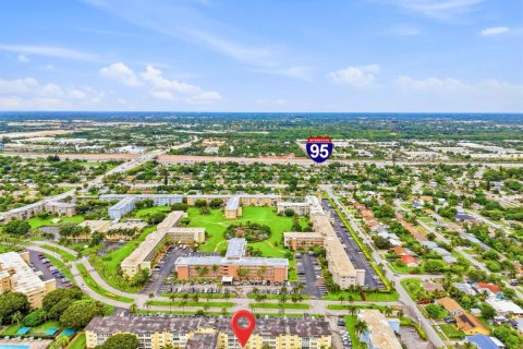 Condo in Boynton Beach, Florida, 1 bedroom № 2388015 - photo 23