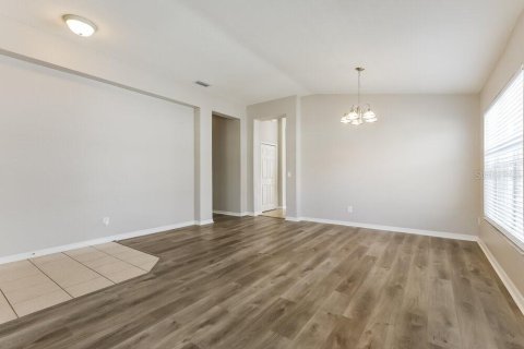 Casa en alquiler en Riverview, Florida, 3 dormitorios, 156.26 m2 № 2119166 - foto 5