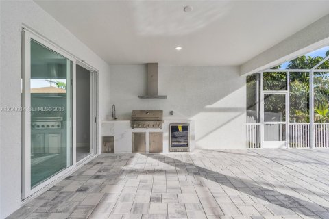 Villa ou maison à vendre à Cape Coral, Floride: 4 chambres, 218.32 m2 № 2252091 - photo 25