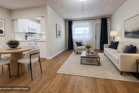 Condo à Hallandale Beach, Floride, 1 chambre  № 2168998