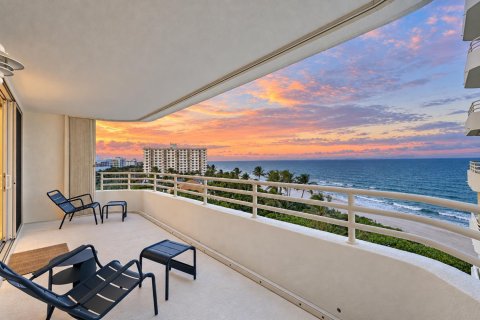 Condo in Highland Beach, Florida, 2 bedrooms  № 2413359 - photo 7