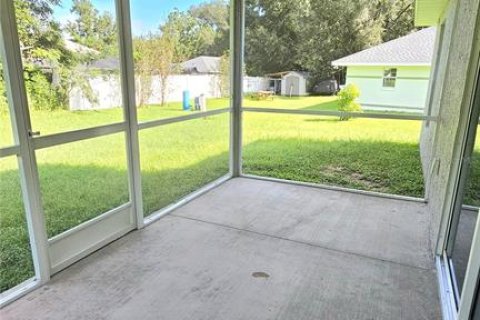 Villa ou maison à louer à Ocala, Floride: 3 chambres, 134.99 m2 № 2416227 - photo 13