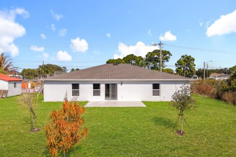 Villa ou maison à vendre à Sebastian, Floride: 4 chambres, 190.64 m2 № 2265425 - photo 29