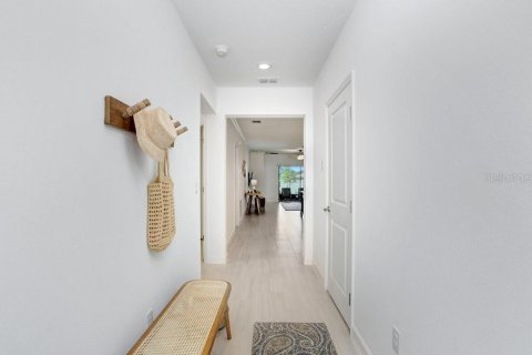 House in San Antonio, Florida 2 bedrooms, 130.53 sq.m. № 1662165 - photo 5