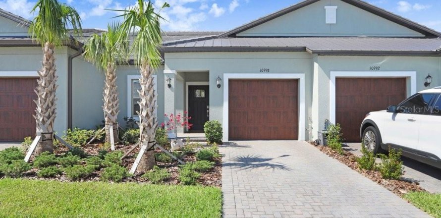 House in San Antonio, Florida 2 bedrooms, 130.53 sq.m. № 1662165