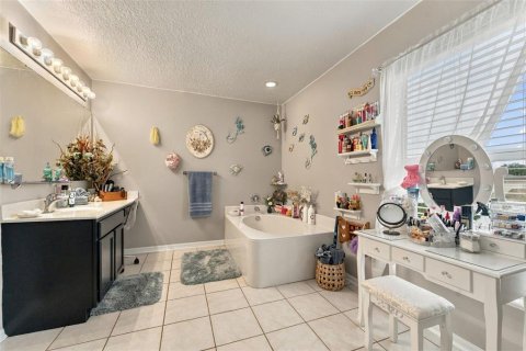 Villa ou maison à vendre à Lakeland, Floride: 6 chambres, 361.58 m2 № 2408161 - photo 27