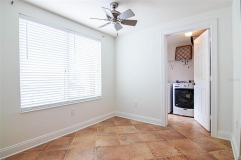 Condominio en venta en Fort Myers, Florida, 2 dormitorios, 155.05 m2 № 2294558 - foto 23