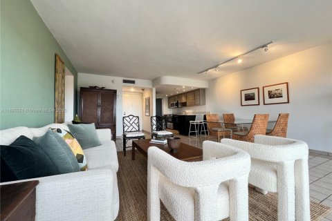 Condominio en alquiler en Key Biscayne, Florida, 2 dormitorios, 96.62 m2 № 2012429 - foto 6