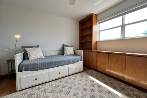 Condominio en alquiler en Key Biscayne, Florida, 2 dormitorios, 96.62 m2 № 2012429 - foto 24