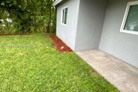 House in Fort Lauderdale, Florida 4 bedrooms № 1867840 - photo 27