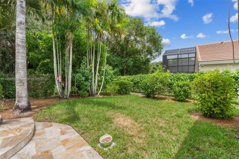 House in Davie, Florida 4 bedrooms, 223.52 sq.m. № 1892651 - photo 19