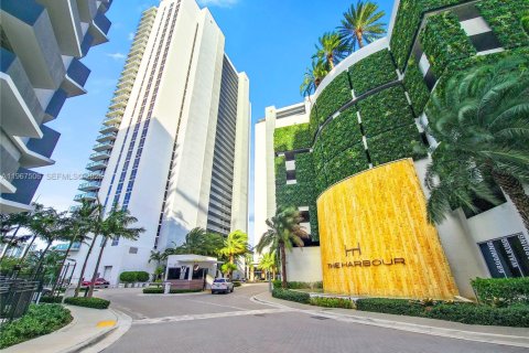 Copropriété à louer à North Miami Beach, Floride: 1 chambre, 87.05 m2 № 2028678 - photo 30