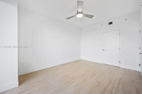 Copropriété à louer à North Miami Beach, Floride: 1 chambre, 87.05 m2 № 2028678 - photo 18