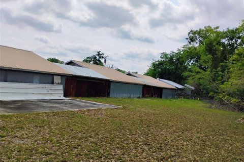 Propiedad comercial en alquiler en Ocala, Florida, 325.81 m2 № 2214216 - foto 8