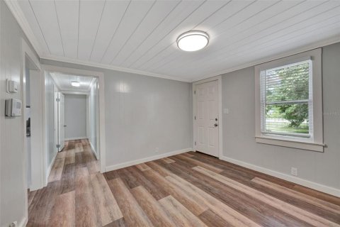House in Orlando, Florida 3 bedrooms, 140.56 sq.m. № 1798451 - photo 5