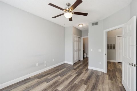 Condo in Orlando, Florida, 1 bedroom  № 2222027 - photo 8