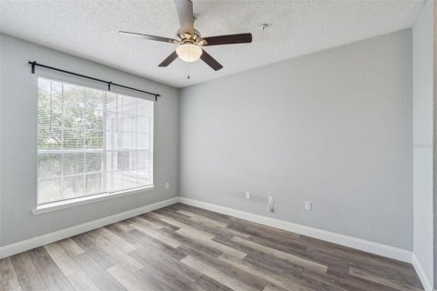 Condo in Orlando, Florida, 1 bedroom  № 2222027 - photo 10