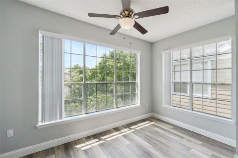 Condo in Orlando, Florida, 1 bedroom  № 2222027 - photo 9