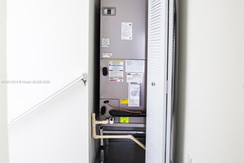 Copropriété à louer à Doral, Floride: 4 chambres, 139.91 m2 № 1758577 - photo 19