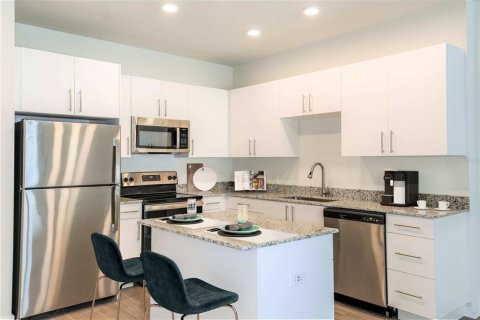 Apartamento en alquiler en Davenport, Florida, 3 dormitorios, 115.66 m2 № 1789762 - foto 15