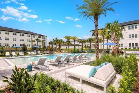 Apartamento en alquiler en Davenport, Florida, 3 dormitorios, 115.66 m2 № 1789762 - foto 1