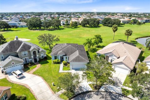 Casa en venta en Kissimmee, Florida, 4 dormitorios, 186.92 m2 № 1919046 - foto 16