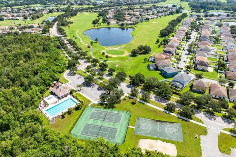 Casa en venta en Kissimmee, Florida, 4 dormitorios, 186.92 m2 № 1919046 - foto 22