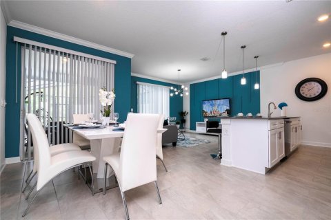 Touwnhouse à vendre à Kissimmee, Floride: 4 chambres, 176.7 m2 № 2097606 - photo 10
