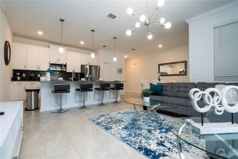 Touwnhouse à vendre à Kissimmee, Floride: 4 chambres, 176.7 m2 № 2097606 - photo 16
