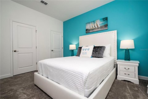 Touwnhouse à vendre à Kissimmee, Floride: 4 chambres, 176.7 m2 № 2097606 - photo 8