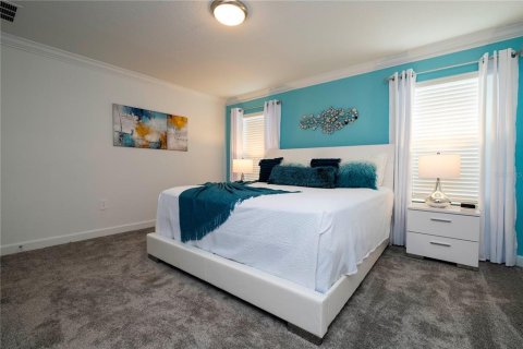 Touwnhouse à vendre à Kissimmee, Floride: 4 chambres, 176.7 m2 № 2097606 - photo 25