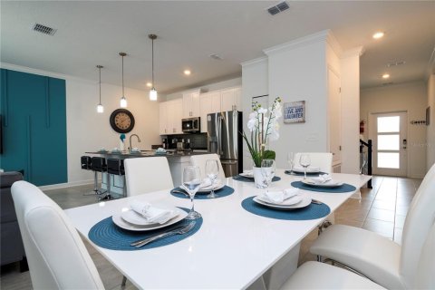 Touwnhouse à vendre à Kissimmee, Floride: 4 chambres, 176.7 m2 № 2097606 - photo 21