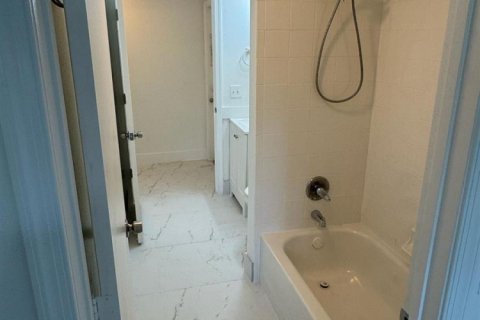 Copropriété à louer à Davie, Floride: 2 chambres, 87.51 m2 № 2193312 - photo 16