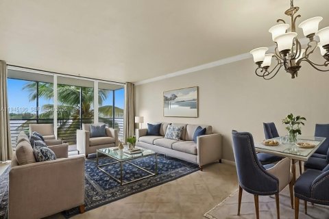 Condominio en venta en Miami, Florida, 1 dormitorio, 81.1 m2 № 2001540 - foto 4