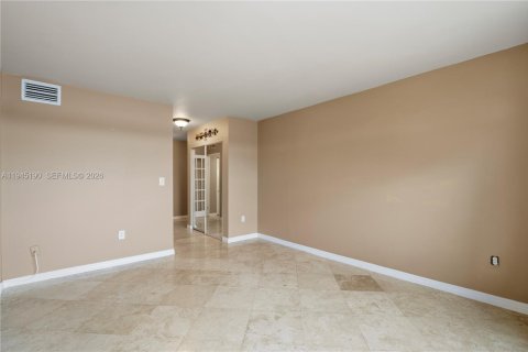 Condominio en venta en Miami, Florida, 1 dormitorio, 81.1 m2 № 2001540 - foto 24