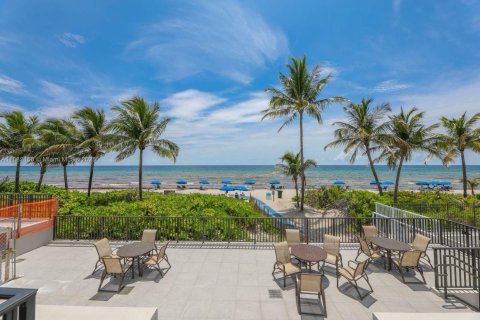 Copropriété à louer à Hallandale Beach, Floride: 1 chambre, 80.82 m2 № 1929896 - photo 19