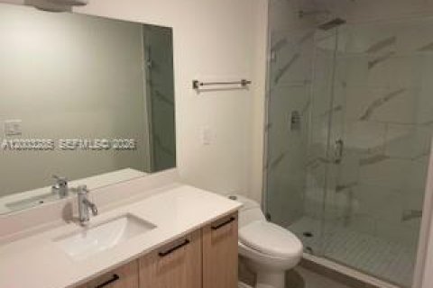 Снять в аренду виллу или дом в Норт-Майами-Бич, Флорида 2 спальни, № 2066774 - фото 7