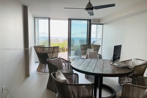 Купить кондоминиум в Санни-Айлс-Бич, Флорида № 2014356 - фото 12