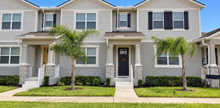 Touwnhouse à Clermont, Floride 3 chambres, 156.54 m2 № 2421771