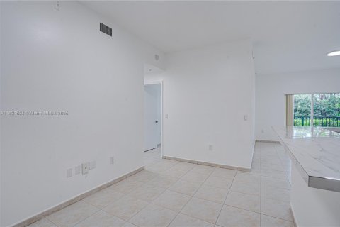 Appartement à louer à Doral, Floride: 2 chambres, 84.54 m2 № 1781576 - photo 26