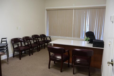 Commercial property in Port Charlotte, Florida 521.18 sq.m. № 2121949 - photo 20