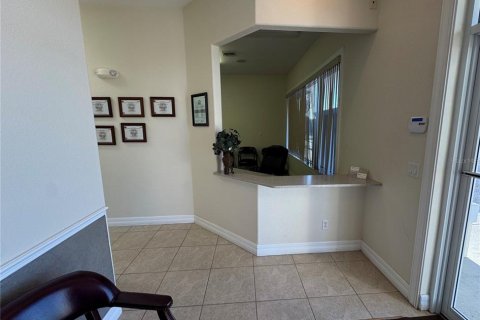 Commercial property in Port Charlotte, Florida 521.18 sq.m. № 2121949 - photo 4