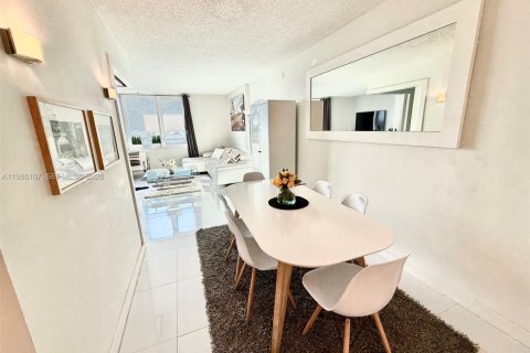 Купить кондоминиум в Майами-Бич, Флорида 1 спальня, 70.61м2, № 2049624 - фото 9