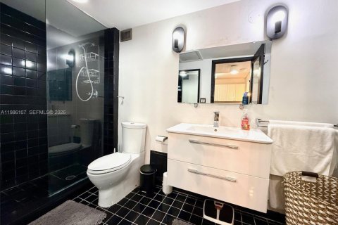 Купить кондоминиум в Майами-Бич, Флорида 1 спальня, 70.61м2, № 2049624 - фото 15