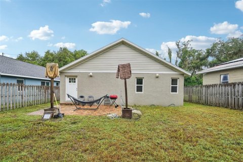 House in Dunnellon, Florida 3 bedrooms, 132.66 sq.m. № 1901034 - photo 15