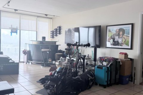 Copropriété à vendre à Miami, Floride: 2 chambres, 114.18 m2 № 2146693 - photo 25