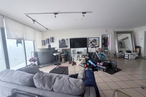 Copropriété à vendre à Miami, Floride: 2 chambres, 114.18 m2 № 2146693 - photo 26